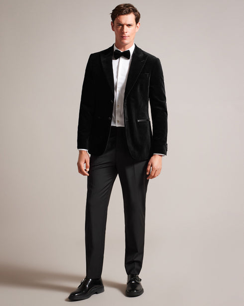 EDWARDJ-Jackets-Add a luxurious twist to your look with the EDWARDJ velvet blazer. Crafted from pure cotton, its slim fit and peaked lapels exude a refined yet bold style. Velvet blazer Peaked lapels Pure cotton Slim fit Button fastening Fully lined- Ted Baker Romania